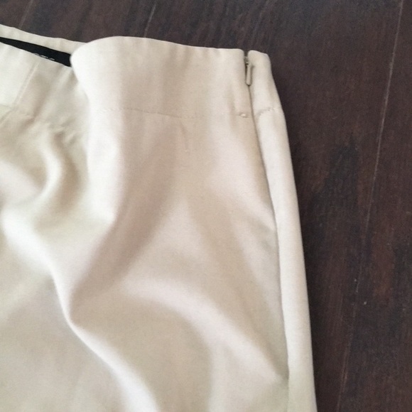 Talbots khaki colored ankle length trousers - Picture 5 of 9